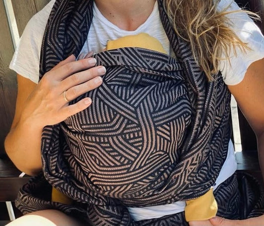 Metro Big City Love *EXCLUSIVE*